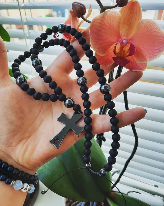 Броеници с кръст