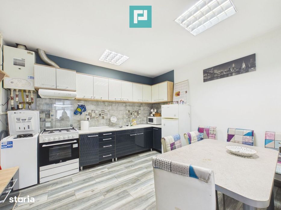 Apartament cu o camera, zona Parneava