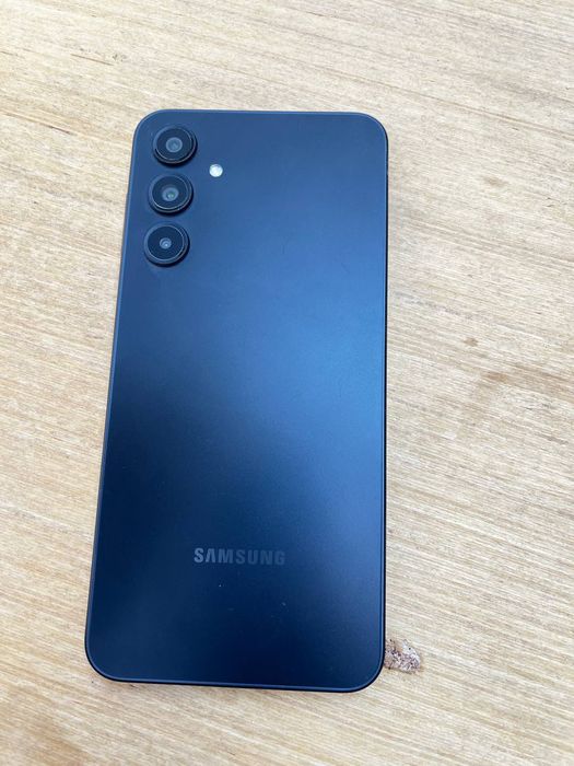 Samsung A16 srochni sotiladi