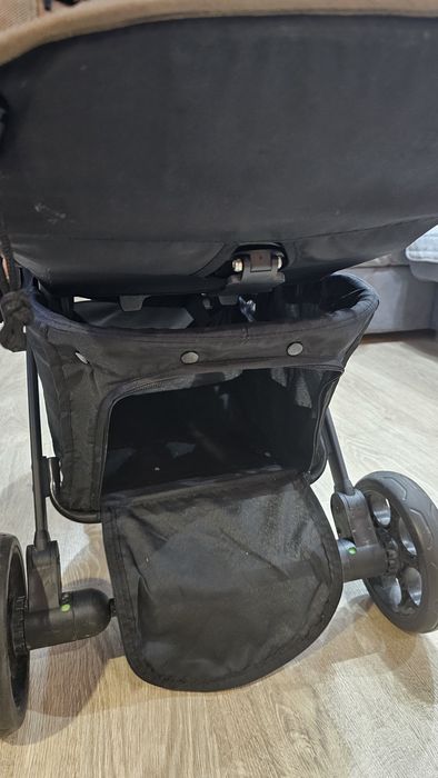 Продам всесезонную коляску