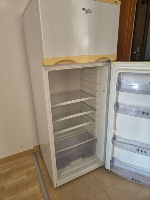frigider cu congelator Whirlpool