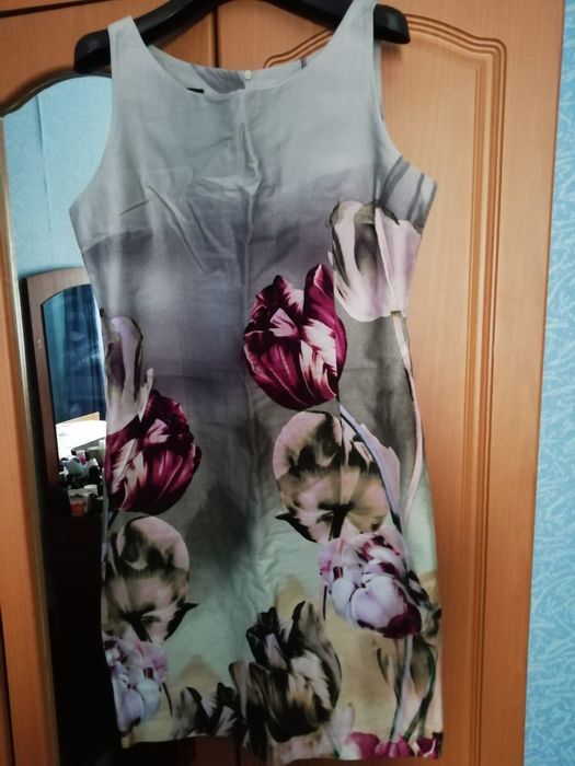 Платья на 46-48 рр