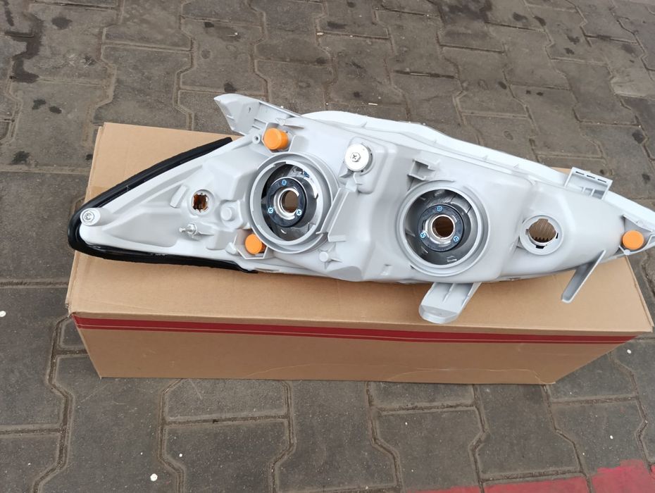 Камри 35 фара Америка