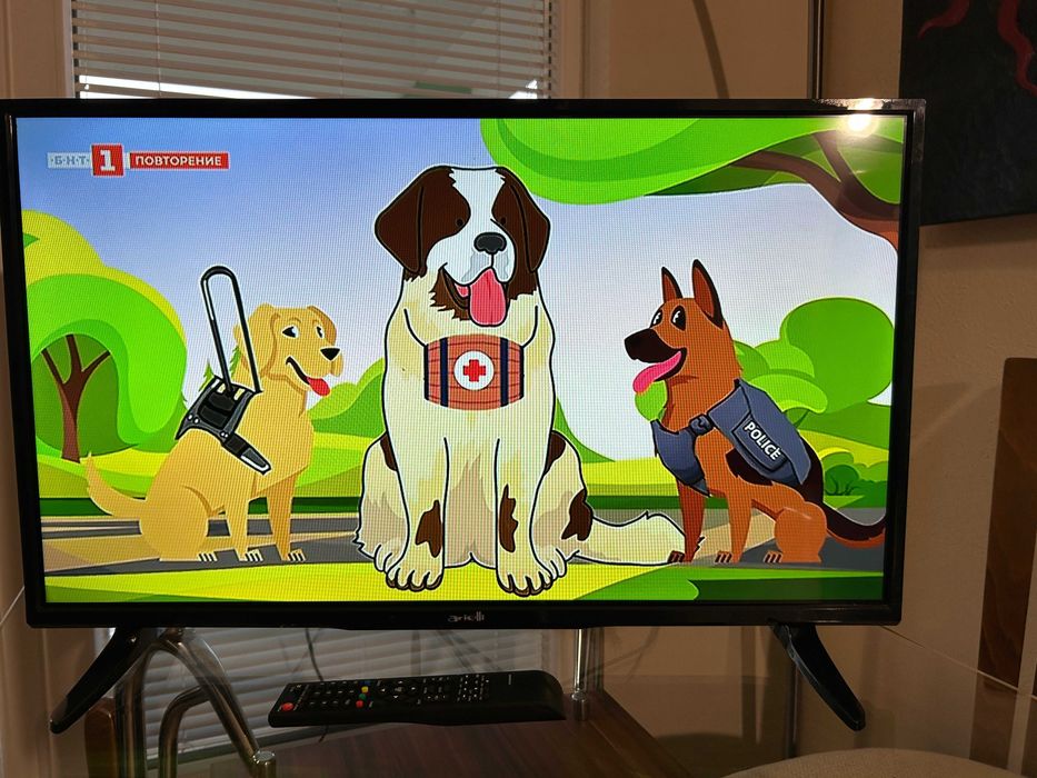 Телевизор Arielli LED-32DN6T2 SMART