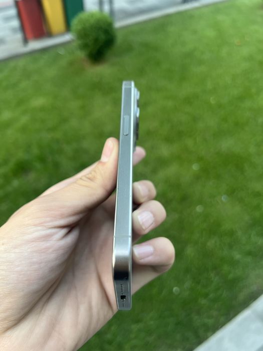 Iphone 15 pro 128gb