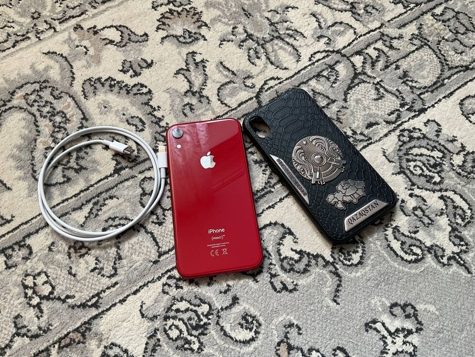 Iphone xr 128гб в идеале