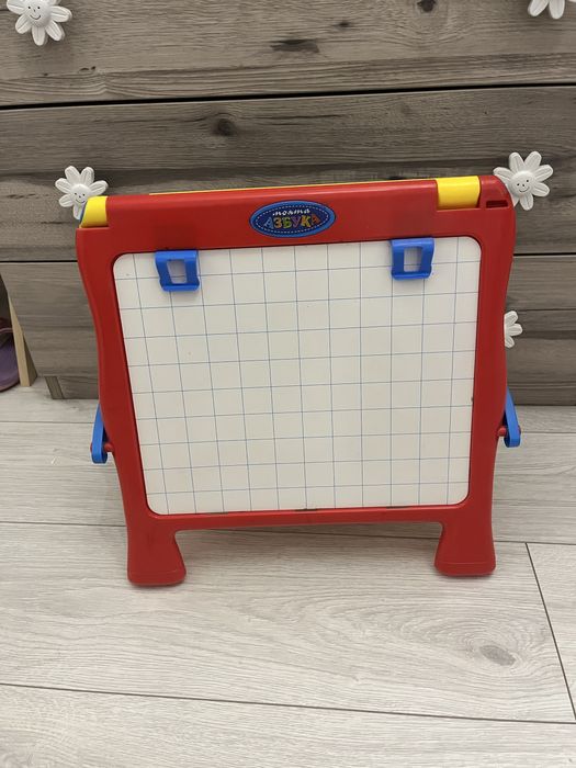 Магнитна дъска за 3-4 годишно детенце