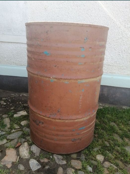 Butoi metalic 200 litri