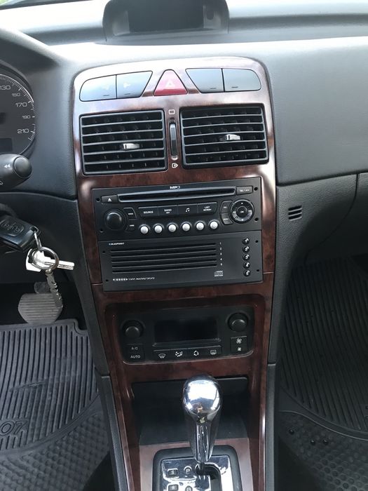 Пежо-307 в хорошем состояни