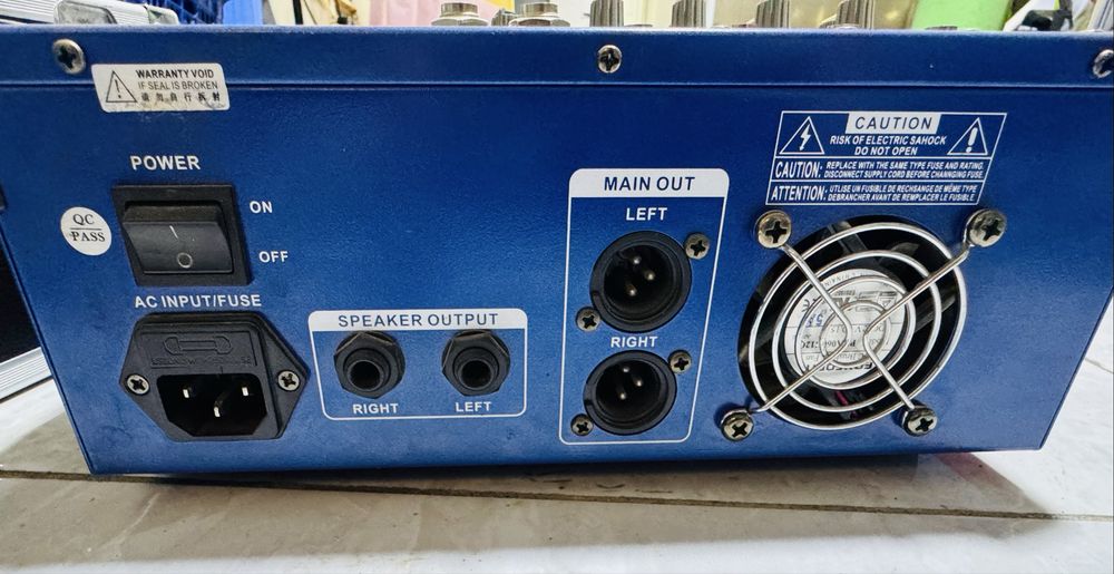 Акустическая система AiX Voice, 2 колонки + микшер PMX402 USB
