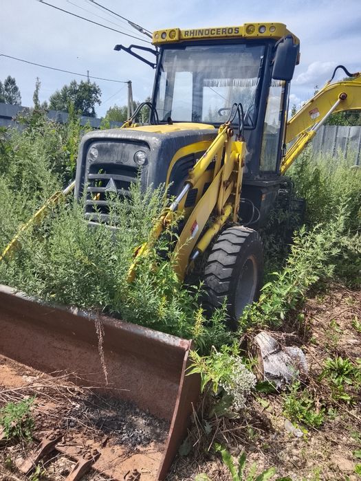 Продам экскаватор погрузчик