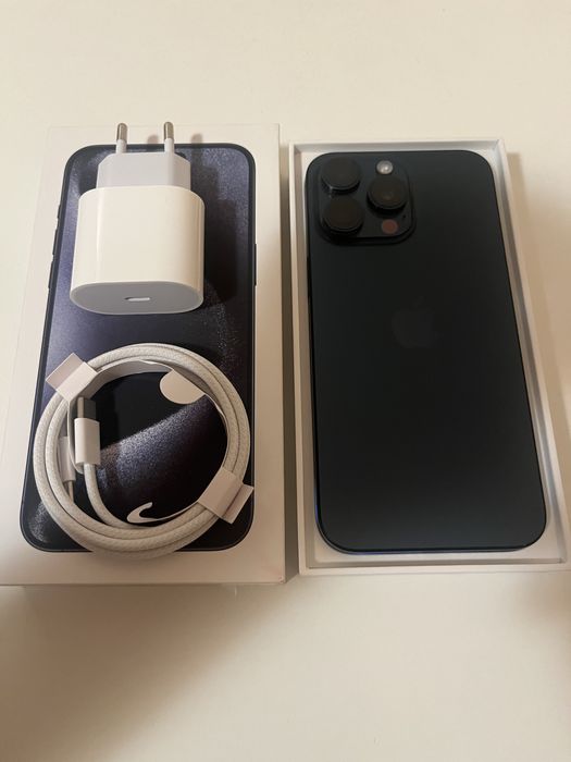 Iphone 15pro max 256GB 90% bat