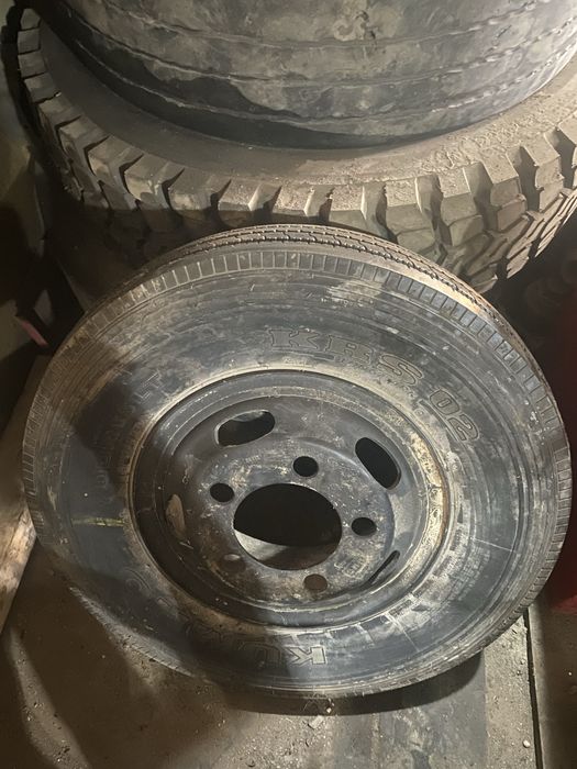 Продам колесо 7.00.16LT