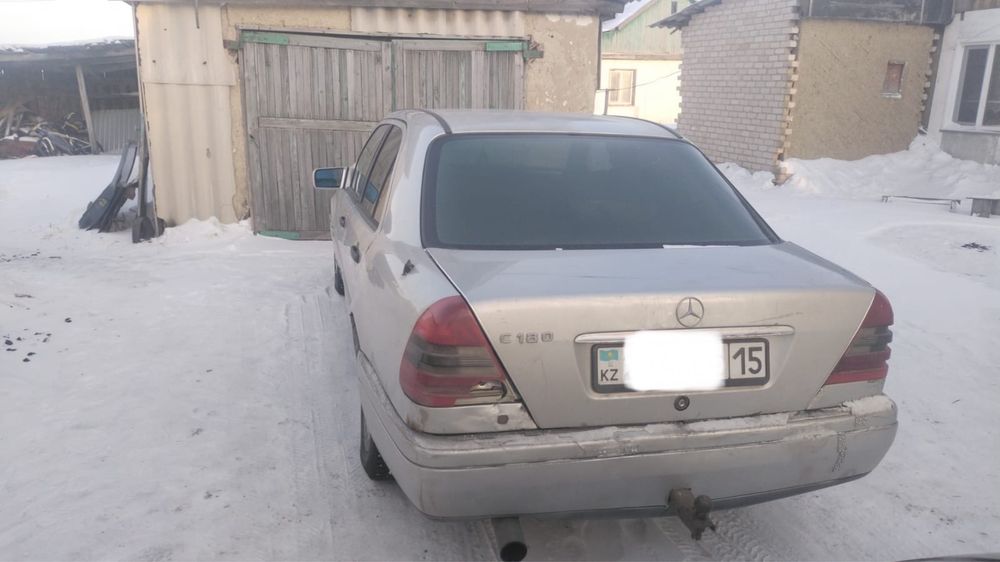 Продам мерс с180