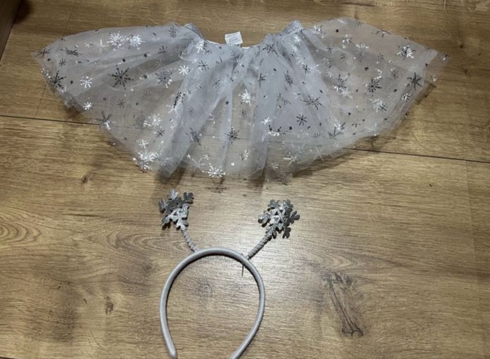 Set fusta si coronita argintiu fetite- NOU