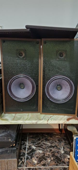 Sistem audio Akai