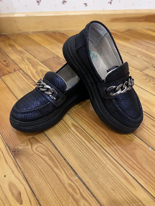 Туфли на девочку