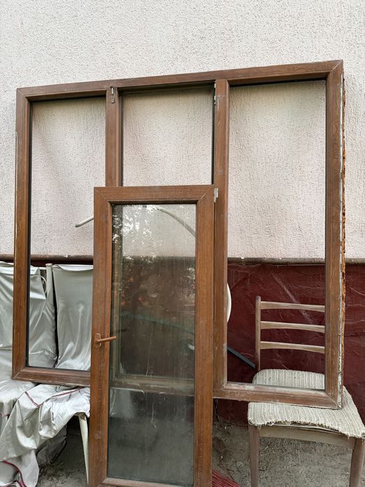 Продам пластиковые окна и рамы б/у.