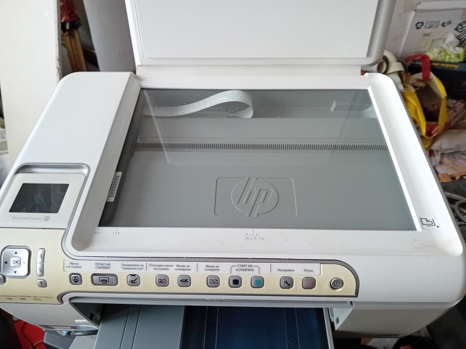 Принтери "hp " и" Canon" със скенер