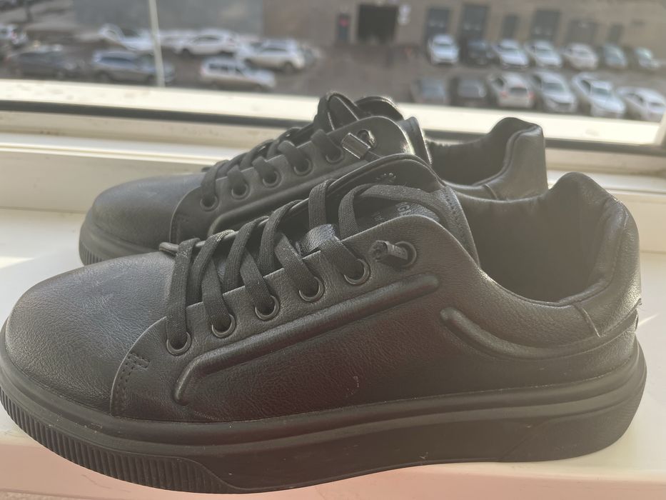 Кросовки 38-40 новый