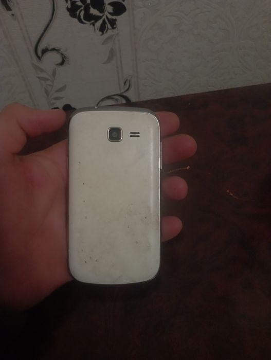 Telefon zapchastlari