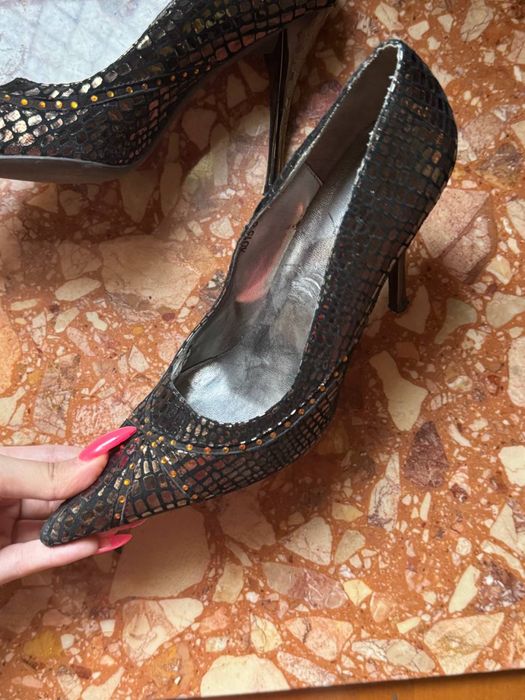 Женские туфли в хорошем состоянии