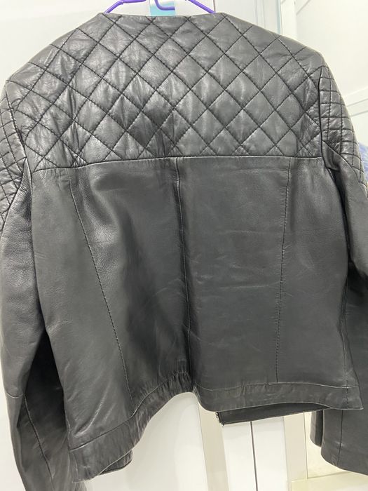 Кожаная куртка Mango