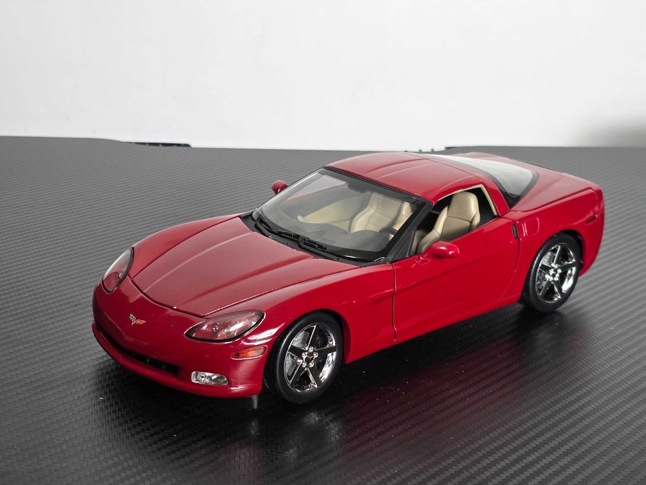 Macheta Auto 1/18 Hotwheels Chevrolet Corvette C6