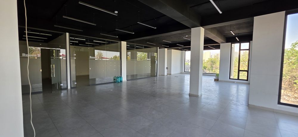 Сдается коммерческое помещение 316 м² | Яшнабад | ул. Иззат | 8$/м²