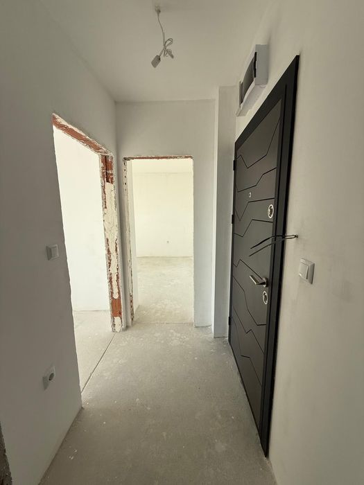 Двустаен апартамент в Кайсиева градина.