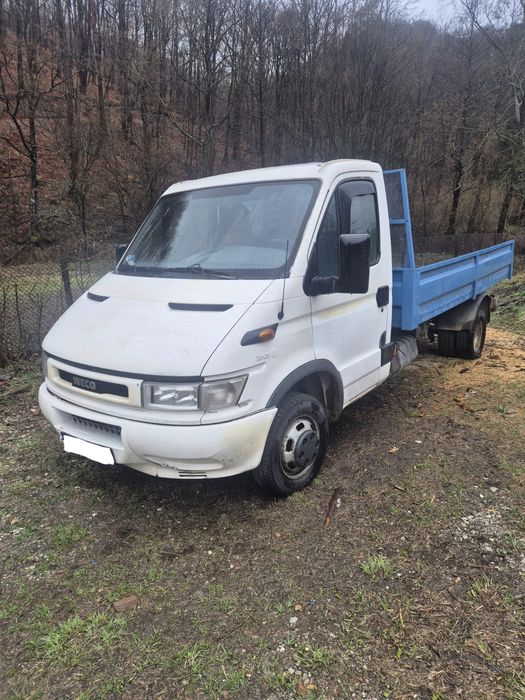 Camioneta Iveco 2.8