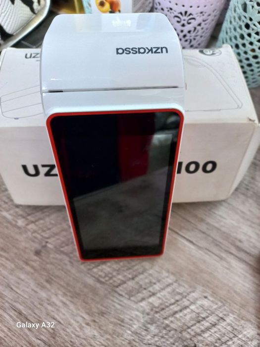 Касса аппарат в очень хорошем качестве новая