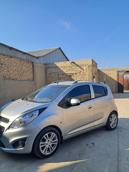 Chevrolet spark 2014