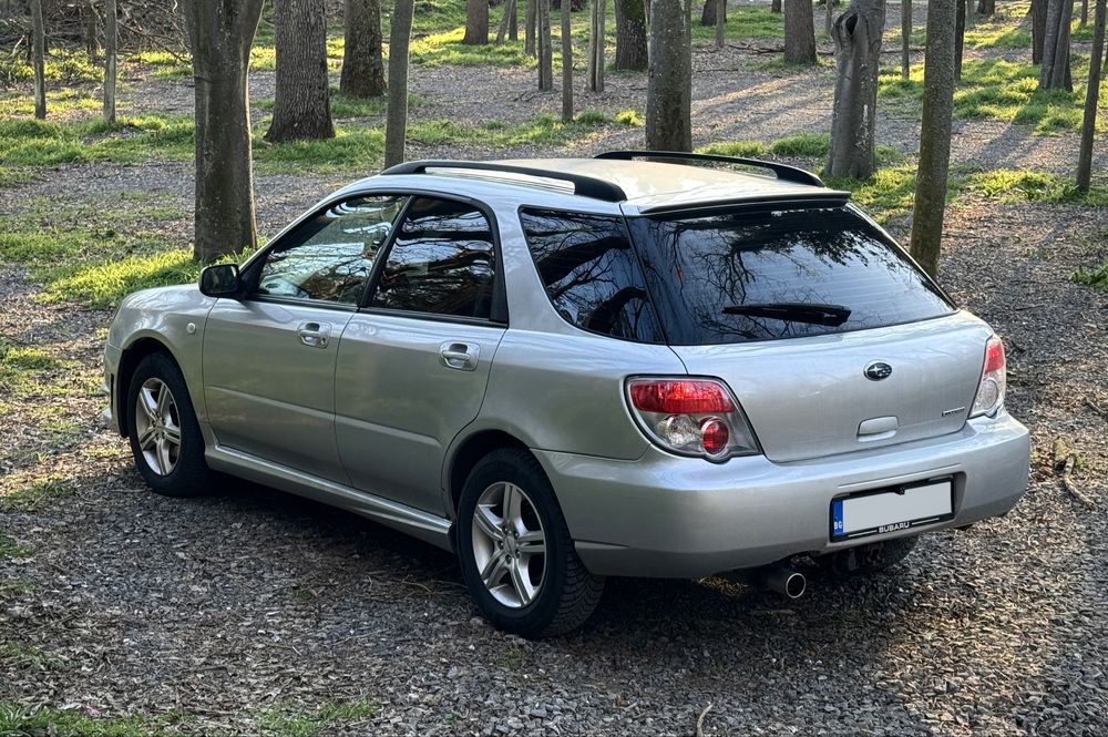 Subaru Impreza 2.0R 160кс