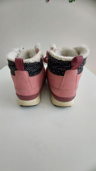 Детски боти Reserved