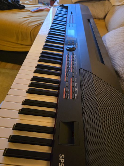 Vand pian electronic