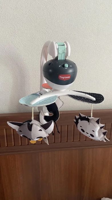 Музыкальный мобиль Tiny Love