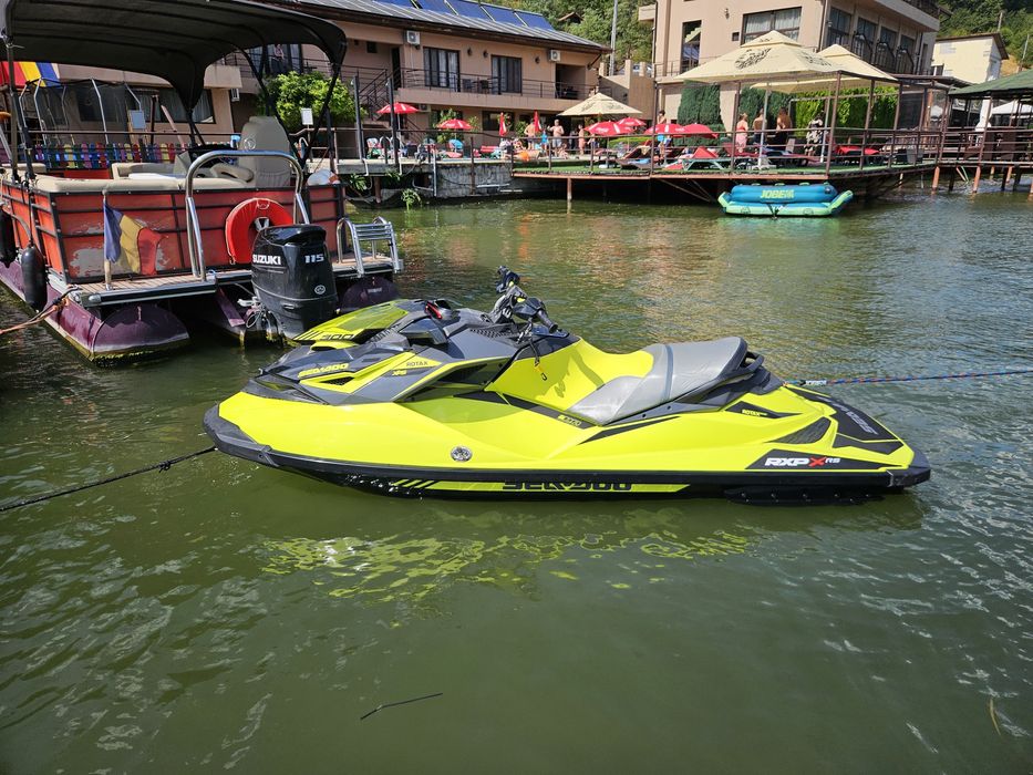 Jet ski ski jet seadoo rxp x rs 300. 2019