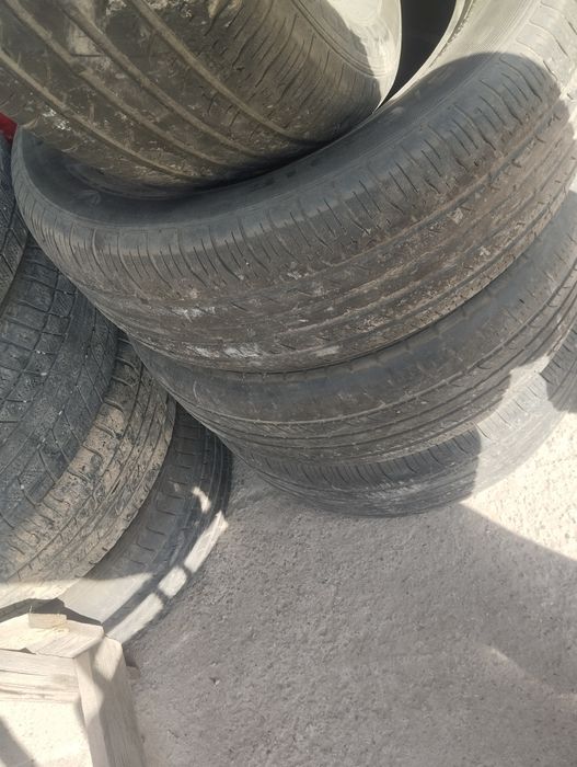 Продам хорошо шина