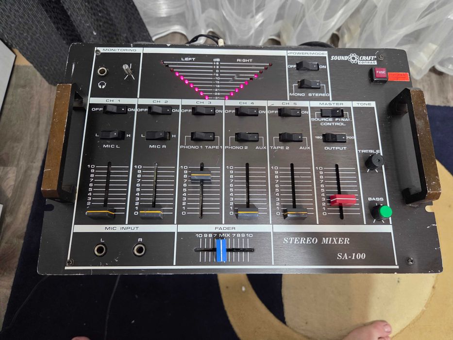 Mixer Audio Preamplificator Sound Craft Conrad SA-100