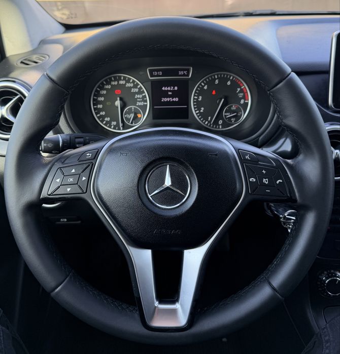 Mercedes-Benz B180 1.6benzina E5 2012 Rate Avans 0 Doar cu Buletinul