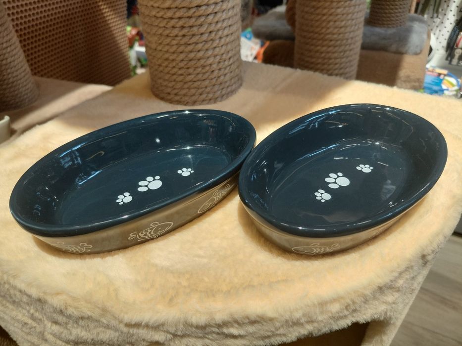 Керамическая миска для котов