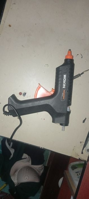 Pistolet kley bir oz ishlatdim