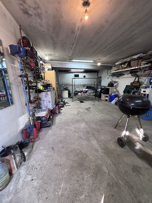 Продам гараж большой