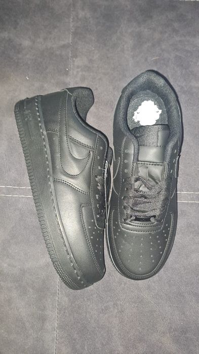 Oferta adidași Nike Air Force noi cu eticheta