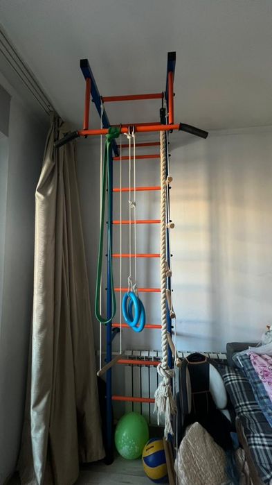 Шведская стенка с кольцами