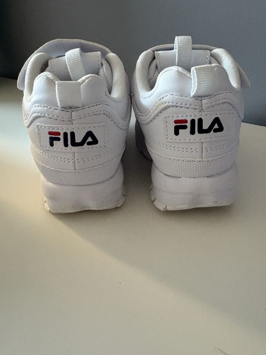 Спортни  детски маратонки на Fila