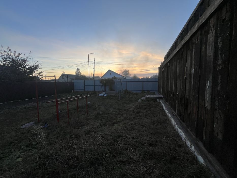 Продам участок, недострой