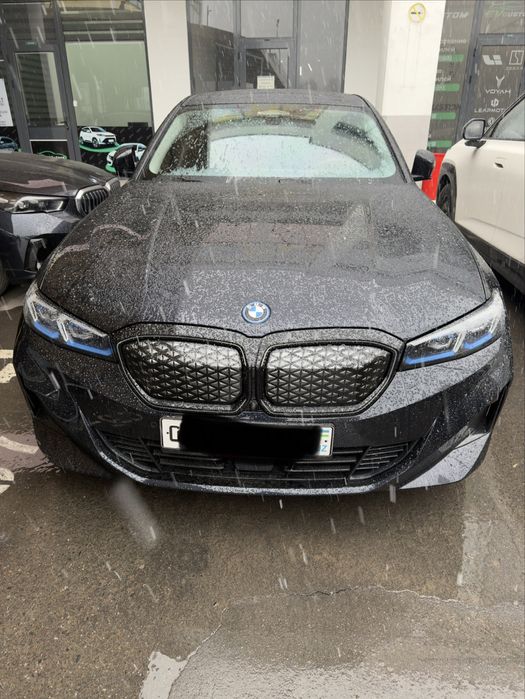 BMW i3 40L nigt Sport 2024 yil