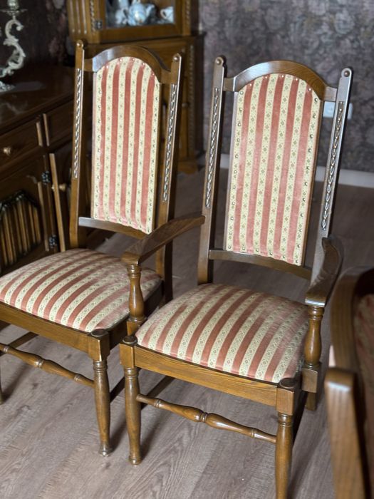 Гостиная мебель.